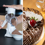 Mit dem Sumo Slicer wird Schokolade gerieben, die als Dekoration auf einer Torte verwendet wird.