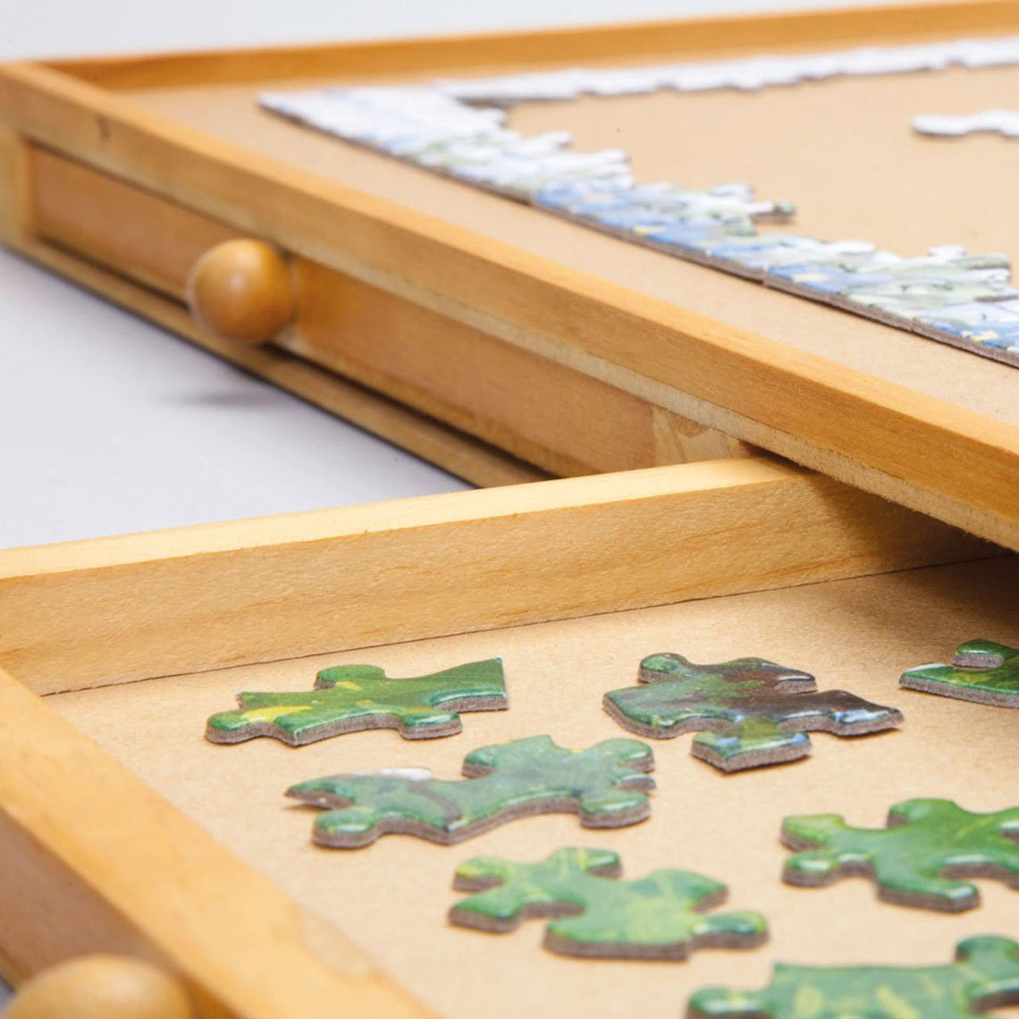 03_Puzzle_Tisch_500Teile.jpg