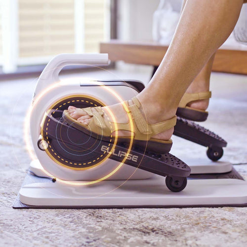 Fußtrainer mit Sandalen in Aktion – 46 % größerer Rotationsdurchmesser für mehr Bewegungsfreiheit
