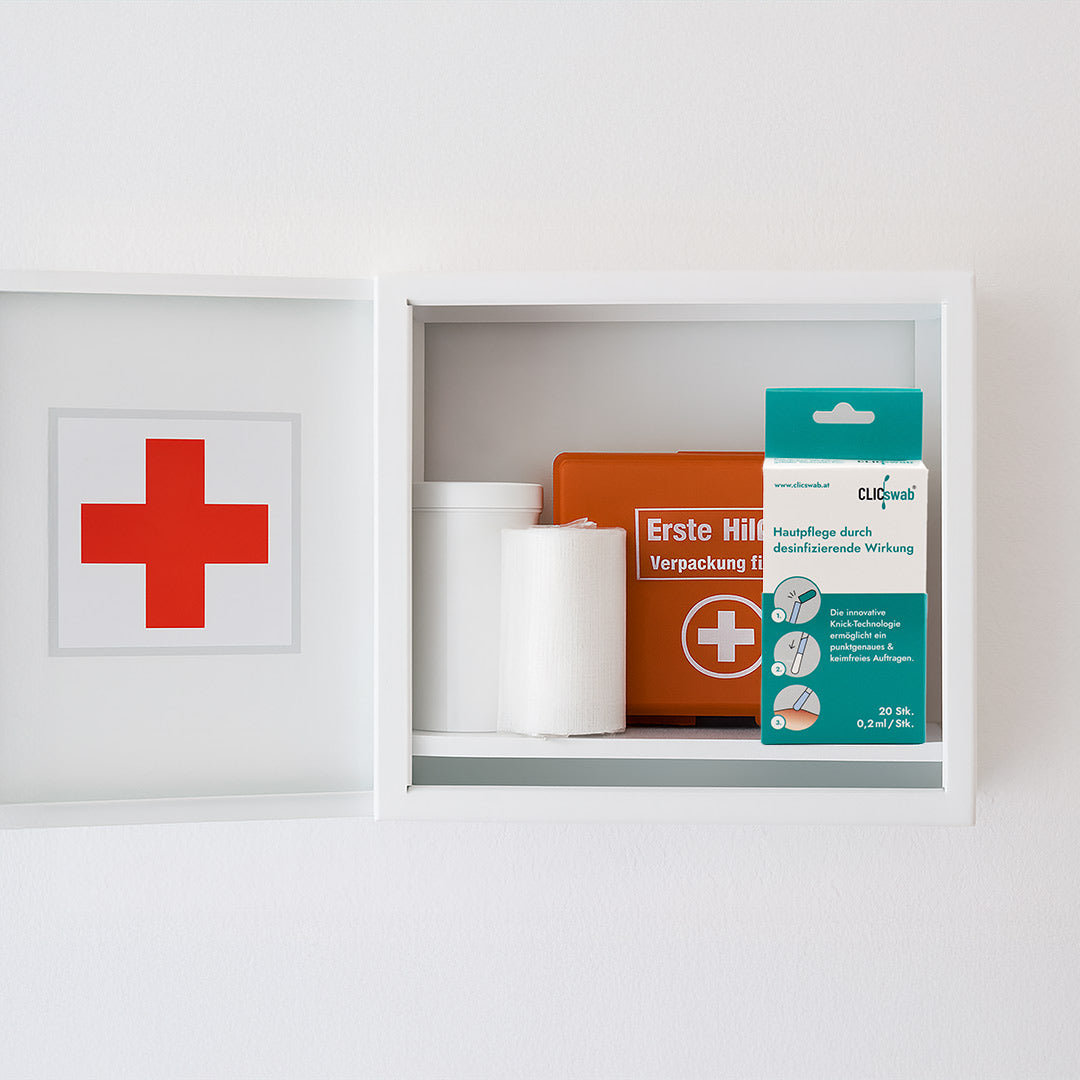 CLICswab in einem Erstehilfekasten