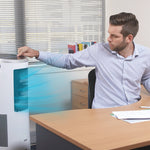 Livington InstaChill kühlt direkt am Schreibtisch – perfekte Erfrischung im Büroalltag per Knopfdruck.