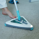 Livington DeeperSweeper wird bequem per Fußschalter ein- oder ausgeschaltet – ideal für schnellen Einsatz.