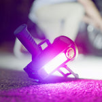 LED-Leuchte mit aktivierter roter SOS-Warnfunktion