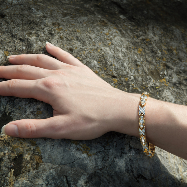 Magnetarmband in zeitlosem Design mit 6 Magneten auf der Rückseite