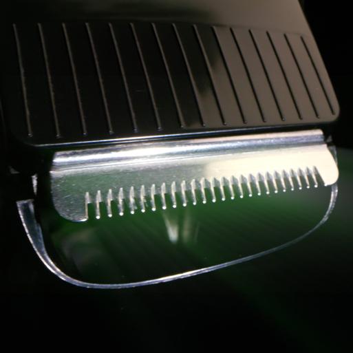 Remington CleanCut Vakuum-Trimmer & -Rasierer