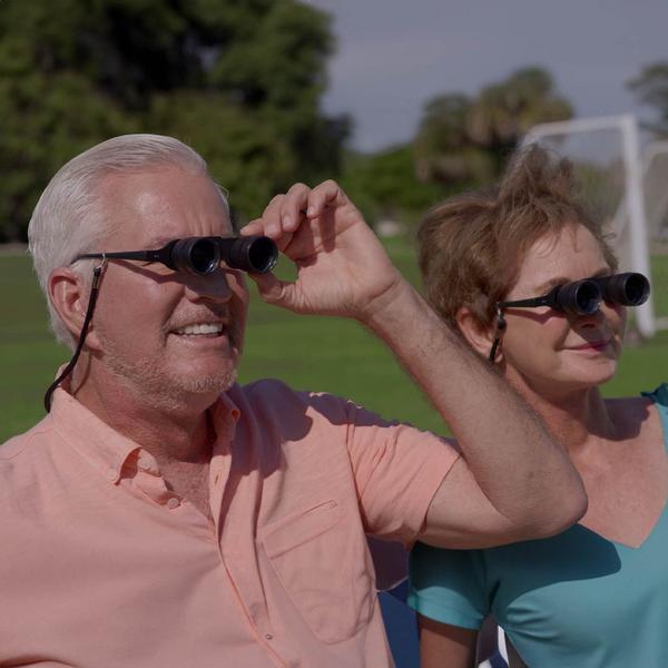 Zoom Optics Pro Vergrößerungsgläser mit integriertem Fernglas